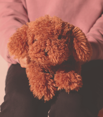 ひざの上に置く