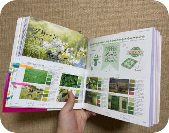 本の見開きの画像